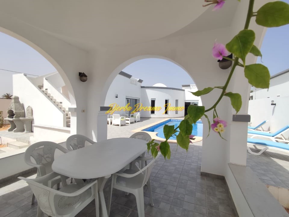 Private Villa with Pool in Djerba