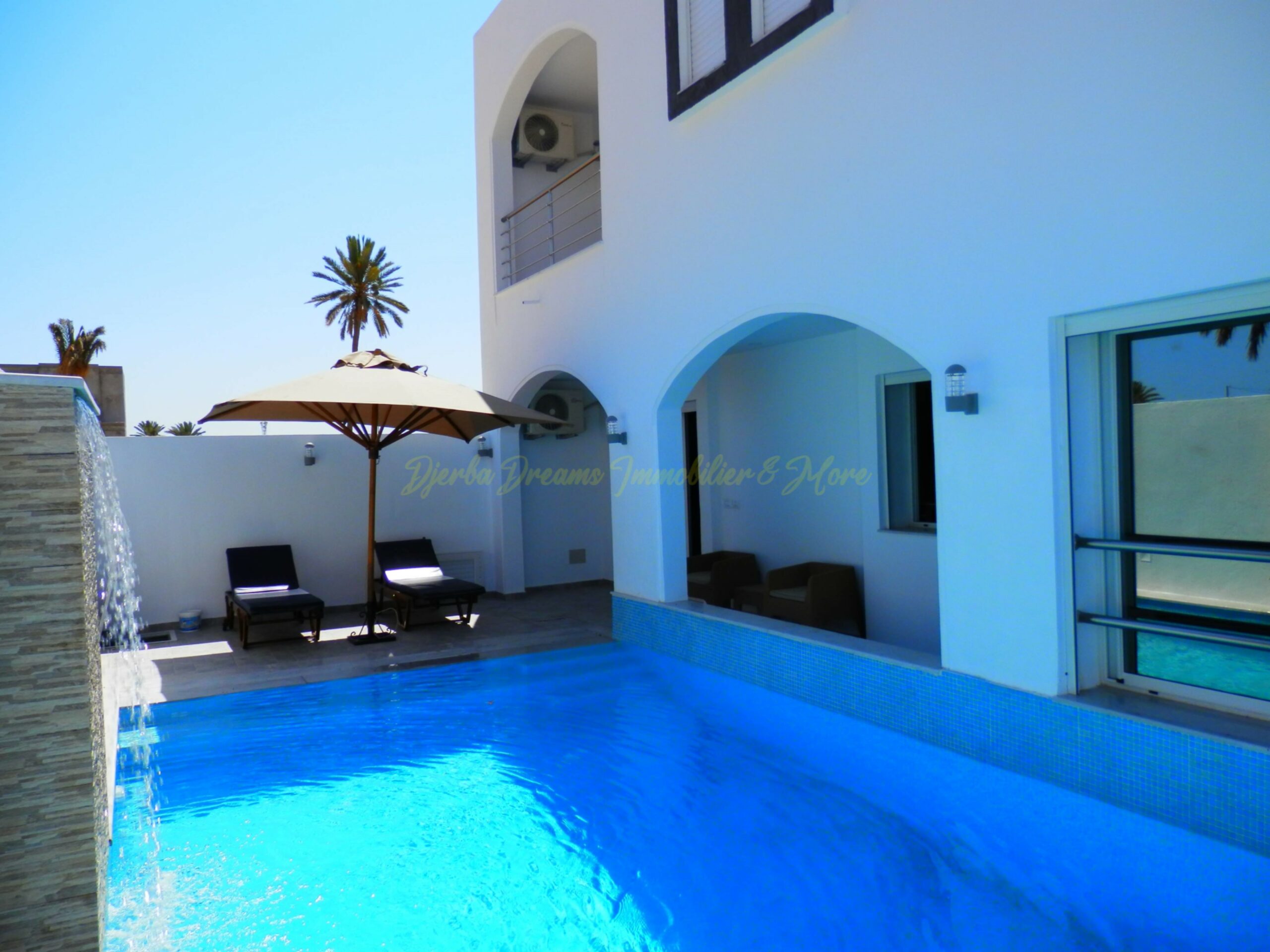 MAGNIFIQUE VILLA AVEC PISCINE MIDOUN