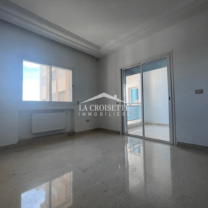 Appartement S+2 à La Soukra