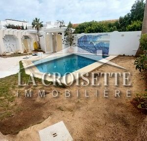 Villa S+4 avec piscine à Gammarth