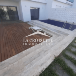 Photo-1 : Appartement S+2 avec piscine à Gammarth