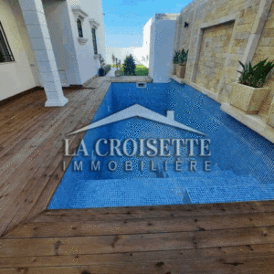 Appartement S+4 avec jardin et piscine à La Soukra