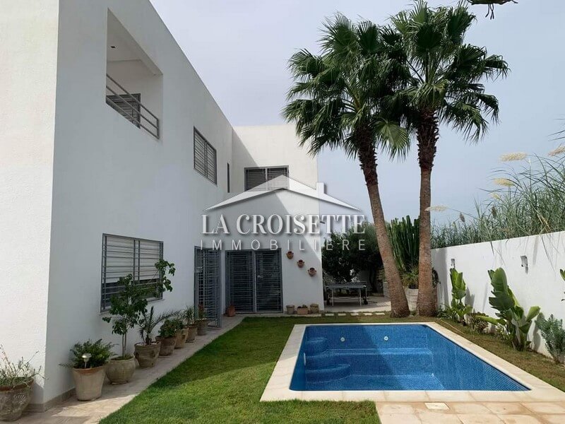 Luxury Villa with Pool in La Soukra, Gammarth: A Haven of Comfort and Elegance