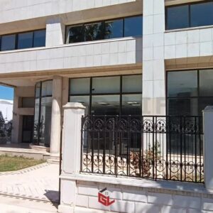 Espace commercial 100 m² Charguia 1