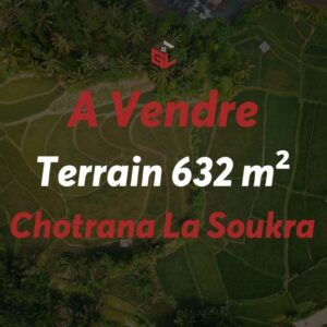 Terrain de 632,5 m² à Chotrana 2