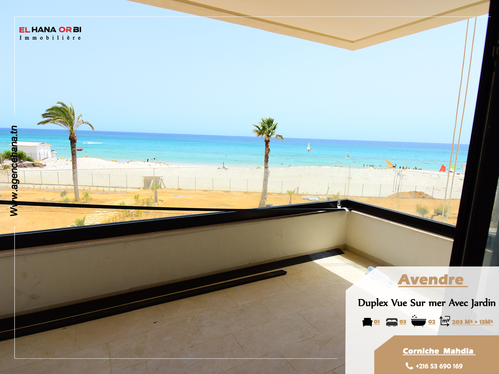 Duplex spacieux vue sur mer et front de la plage sur corniche Mahdia