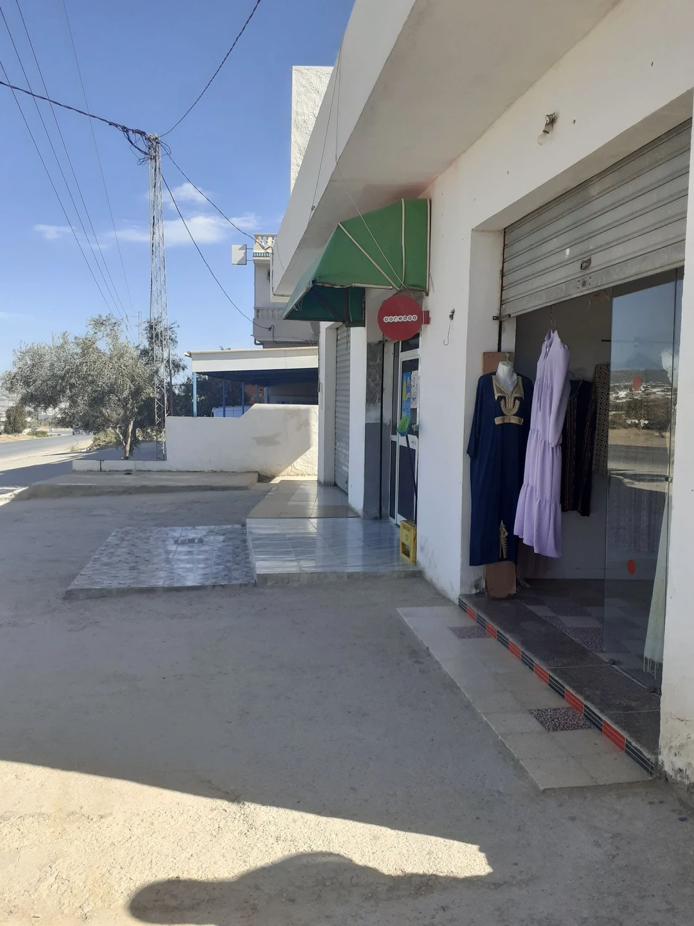 3 garages commerciales sur la route de Hammamet sud