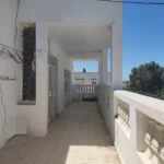 Photo-17 : Premier étage de Villa spacieux S+5 avec une terrasse à Mégrine coteaux