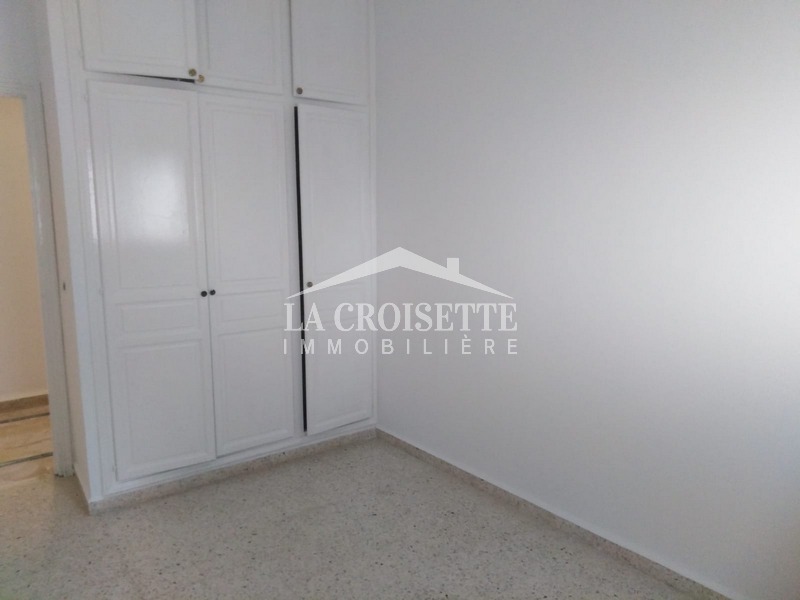 Appartement H+2 sur La Route à La Marsa ZBL0451