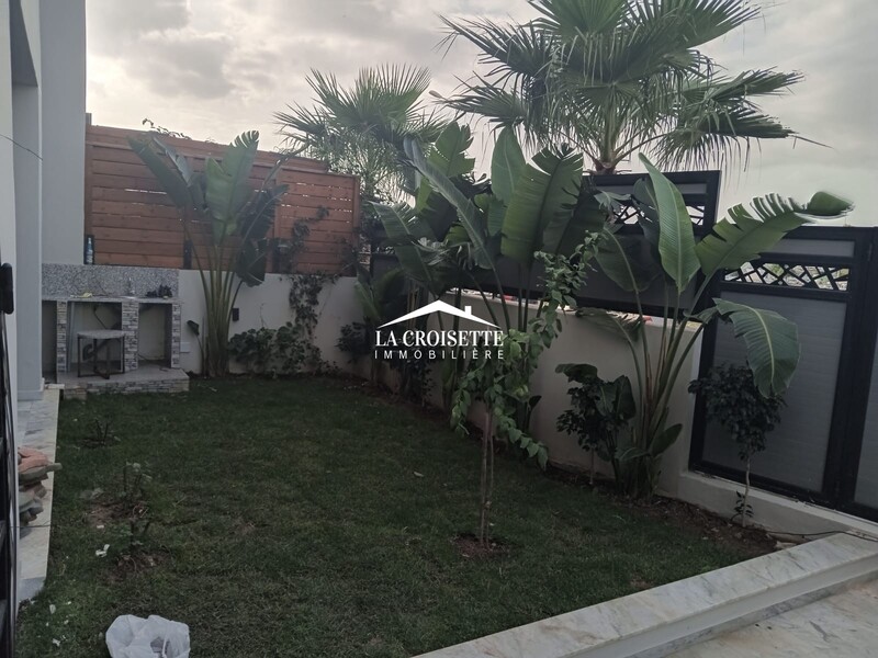 Appartement S+2 avec jardin à La Marsa MAL1256