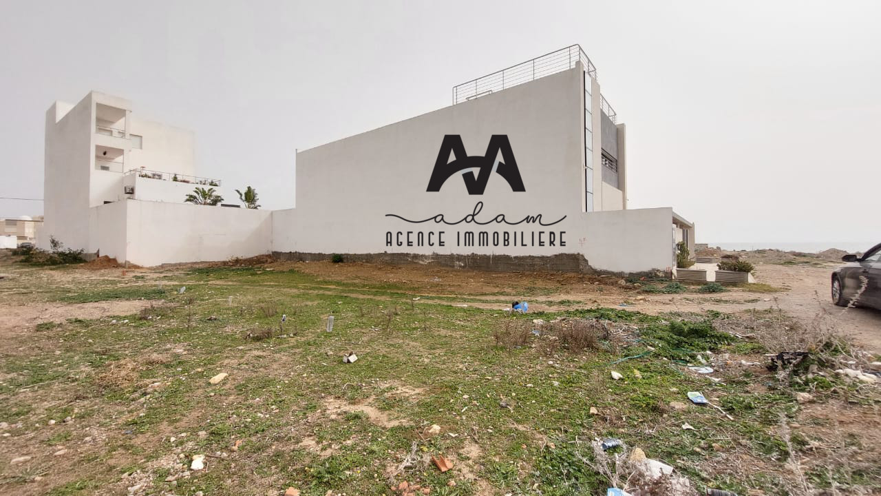 Residential Plot of 386m² in Maamoura Beach, Nabeul