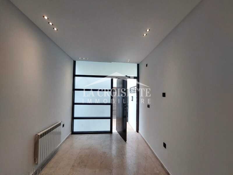 Duplex S+3 meublé à La Marsa MDL0637