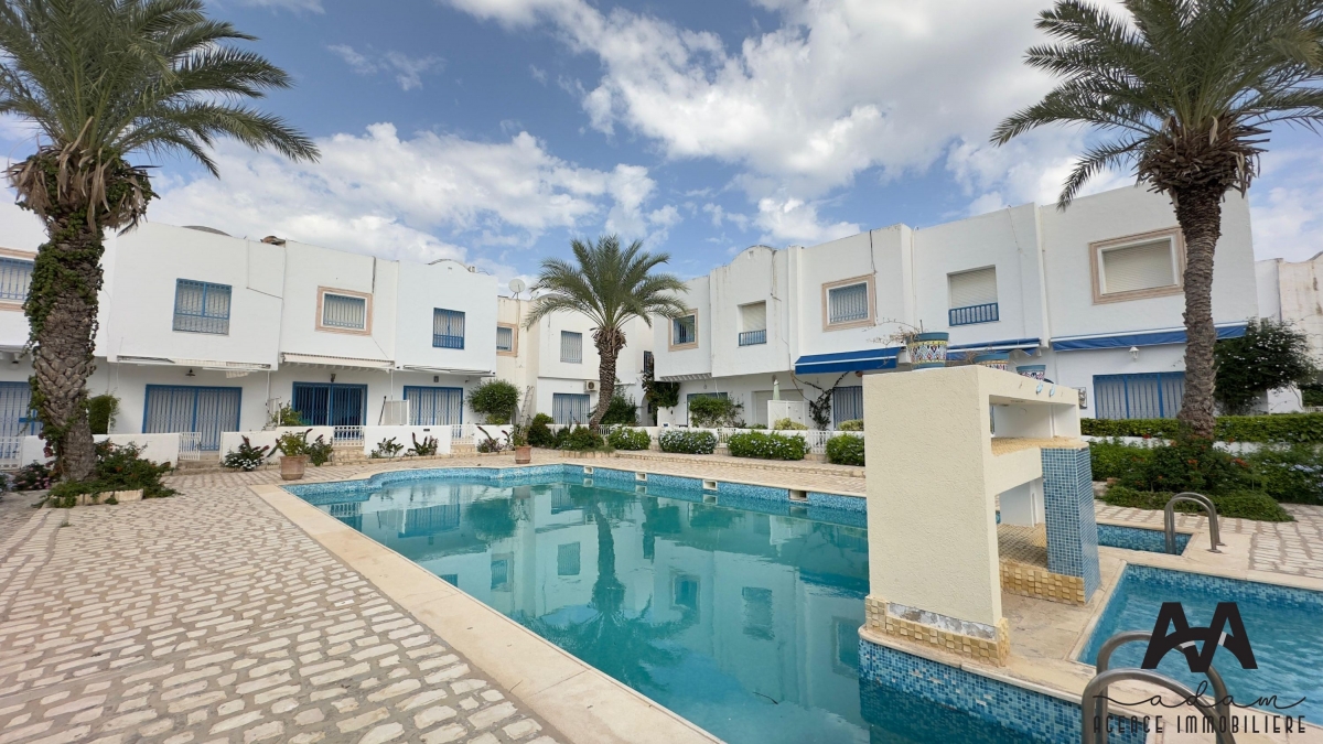 Duplex S+3 avec terasse à Hammamet Thetare