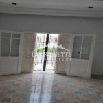 R-de-ch S+3 un usage bureautique à Ain zaghwene ZBL0472