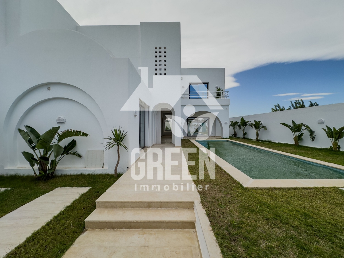 Tropical Maxi Villa: A Dream Oasis in Hammamet