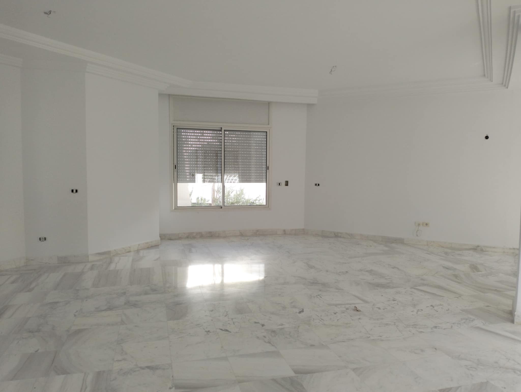 Luxury Villa in Ennasr 1 - An Exceptional Opportunity!