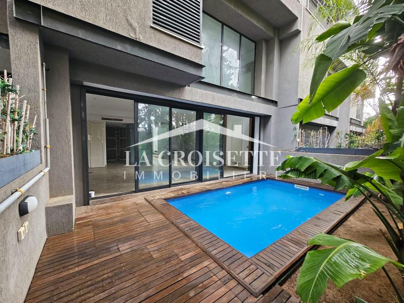 Luxurious Triplex with Pool in La Soukra, Ariana - MTRV0053