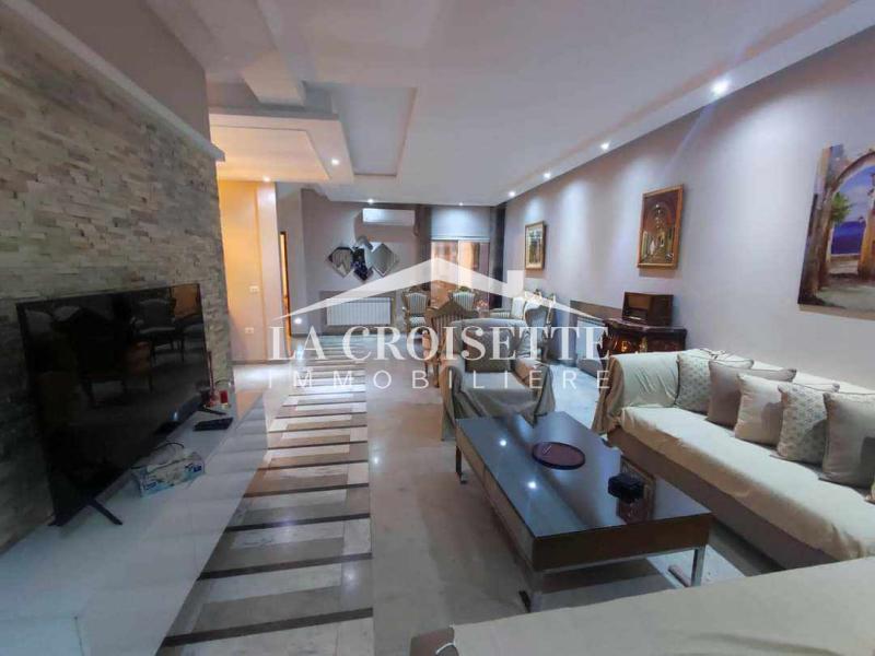 Villa S+4 à La Marsa MVL1661