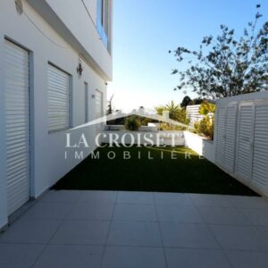 Duplex S+3 avec Jardin à Gammarth MDL0288