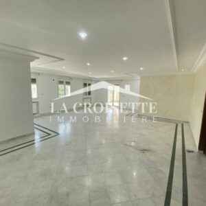 Appartement S+4 à Ain Zaghouan Sud MAL1431