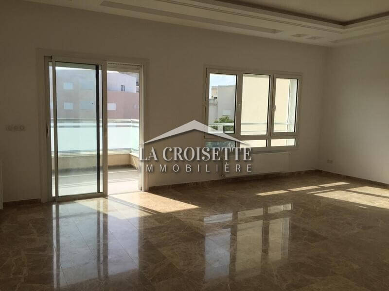 Appartement S+3 aux jardins de Carthage MAL0323