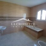 Photo-2 : Villa S+4 à La Soukra ZVL1676