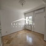 Photo-2 : Villa S+4 à La Soukra MVL1005