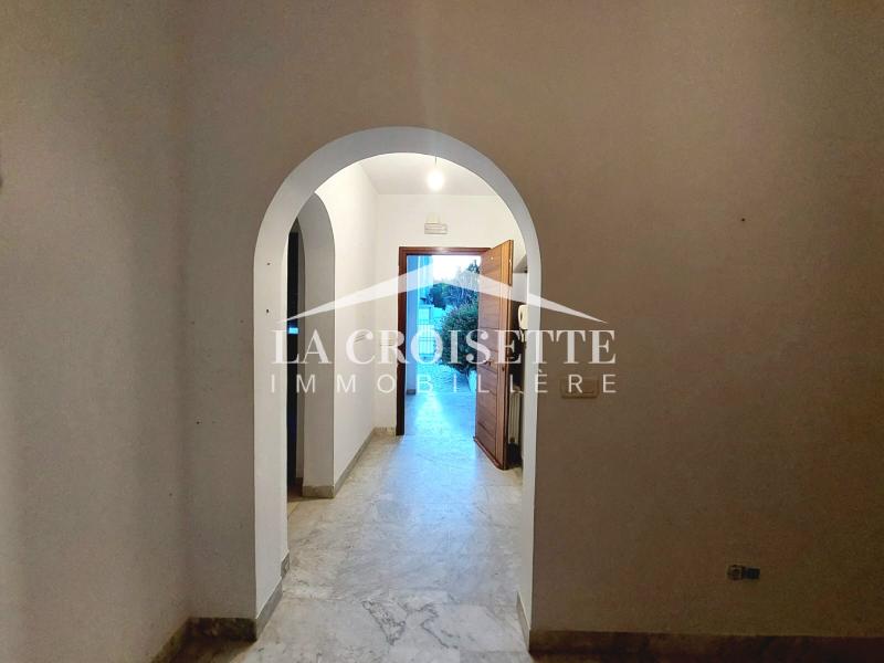 Appartement S+3 avec jardin à La marsa MAL1465