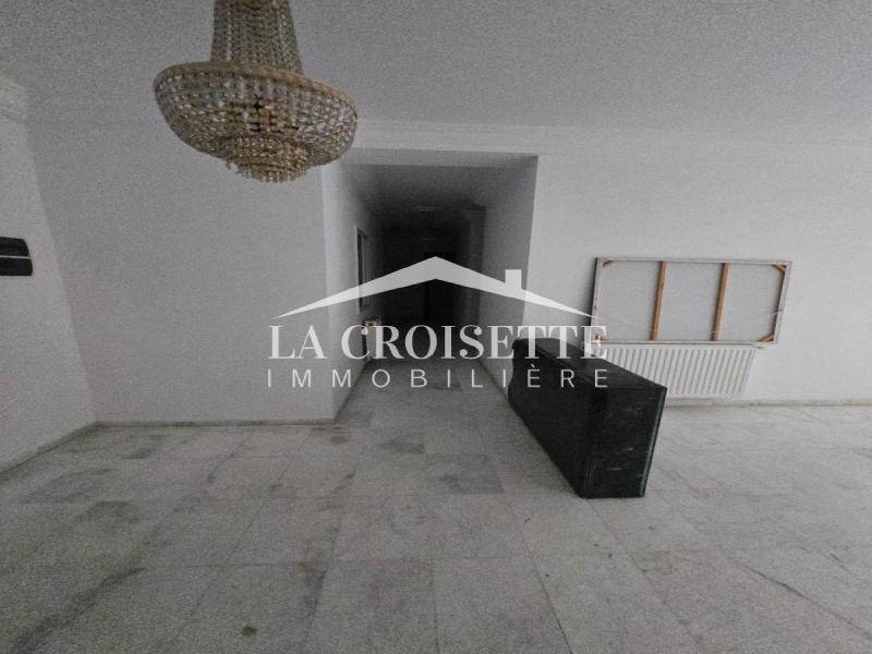 Appartement S+3 à L'aouina MAL1522