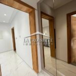 Photo-5 : Villa S+4 avec piscine à La Soukra MVL1311