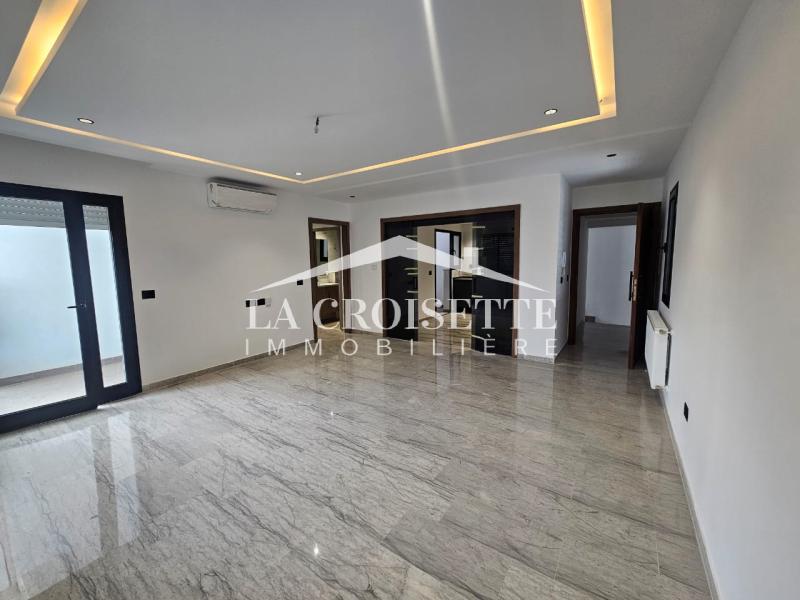 Appartement S+2 à La Soukra ZAL1516