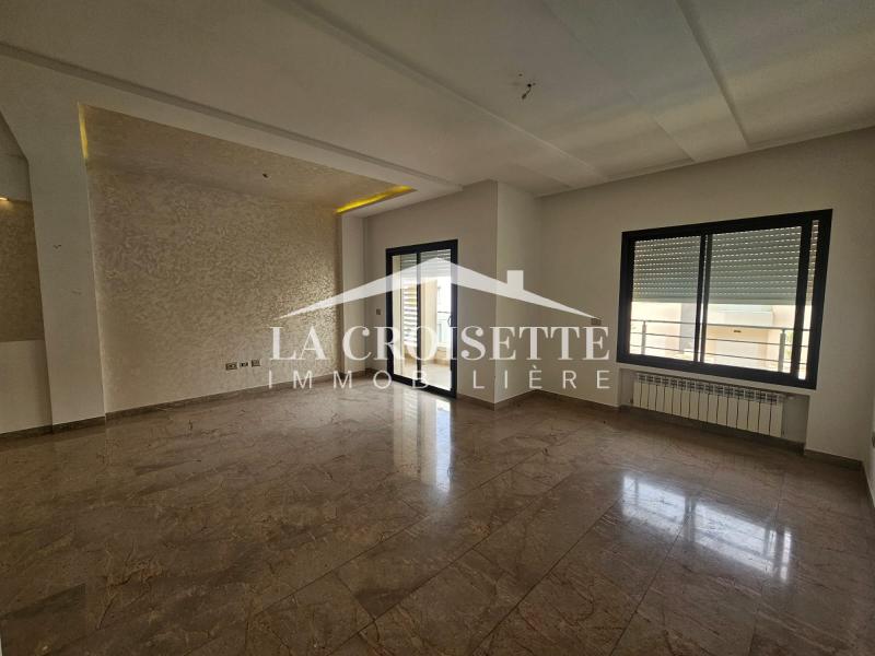 Appartement S+3 aux Jardins de Carthage ZAV1844