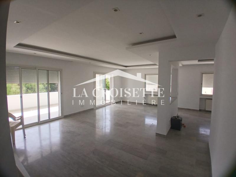 Appartement S+3 à La Soukra MEL0525