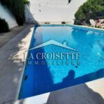 Photo-4 : Villa S+5 avec piscine à La Marsa ZVL0208
