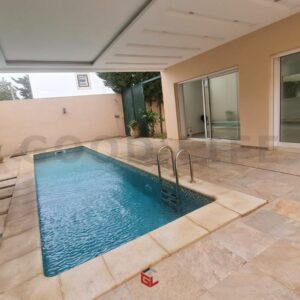 Villa avec Piscine à La Soukra