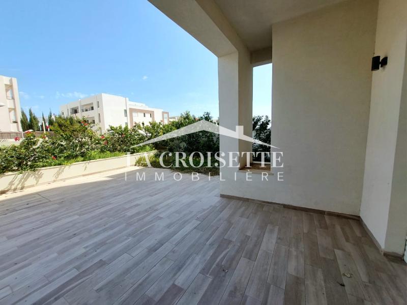 Appartement S+3 avec jardin et piscine à Gammarth ZAL1533