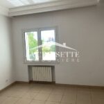 Photo-8 : Appartement S+3 à La Marsa MAL1555