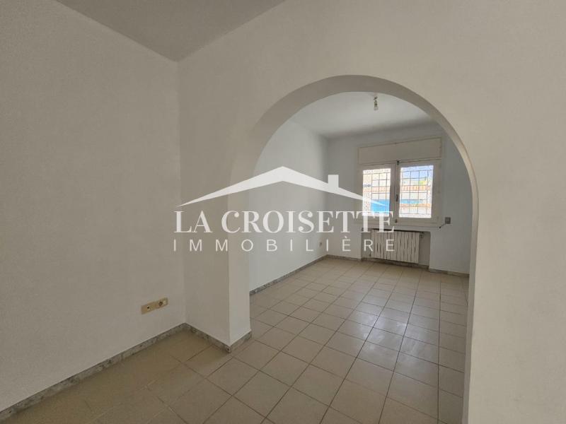 Duplex S+6 avec jardin à La Marsa MDL0519