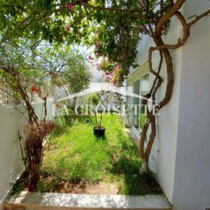 Villa S+3 vue sur mer à Gammarth MVL1702