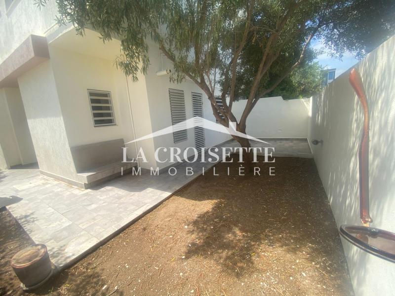 Duplex S+3 avec jardin à La Marsa MDL0666