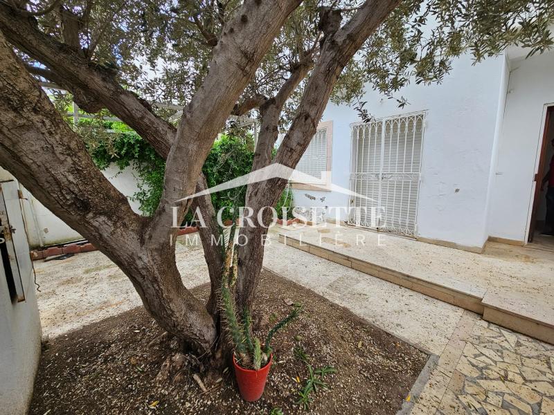 Elegant Duplex with Garden for Rent in La Marsa - MDL0650