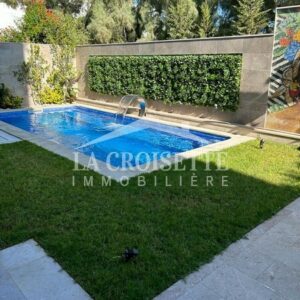 Appartement S+3 avec jardin et piscine à La Soukra MAV1556