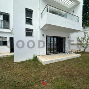 Duplex Meublé avec Jardin au Lac 2