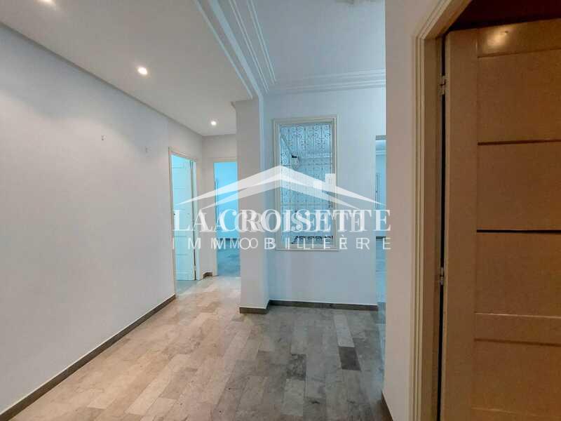 Appartement S+3 à La Marsa MAL1591