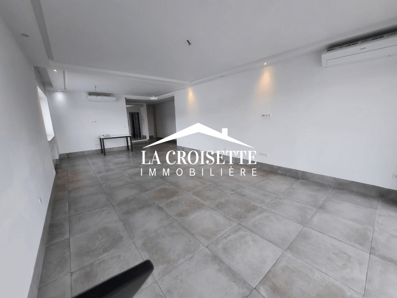 Luxury 4-Room Apartment for Rent in Gammarth - MAL4391