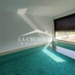 Photo-10 : Triplex S+3 avec jardin et piscine couverte à La Soukra MTRL0103