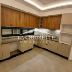 Photo-3 : Duplex S+3 avec chambre de service, jardin et piscine à La Soukra MDV0161