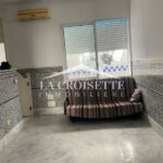 Photo-3 : Rez-de-chaussée de villa avec terrasse S+3 semi-meublé à La Marsa MAL1524