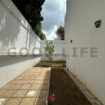 Photo-2 : Duplex Meublé avec Jardin au Lac 2