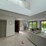 Photo-3 : Villa avec Piscine au Lac 2